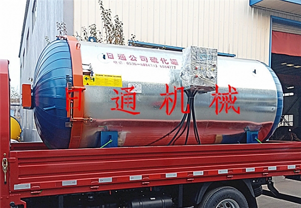全自動(dòng)硫化罐安全閥漏氣如何處理
